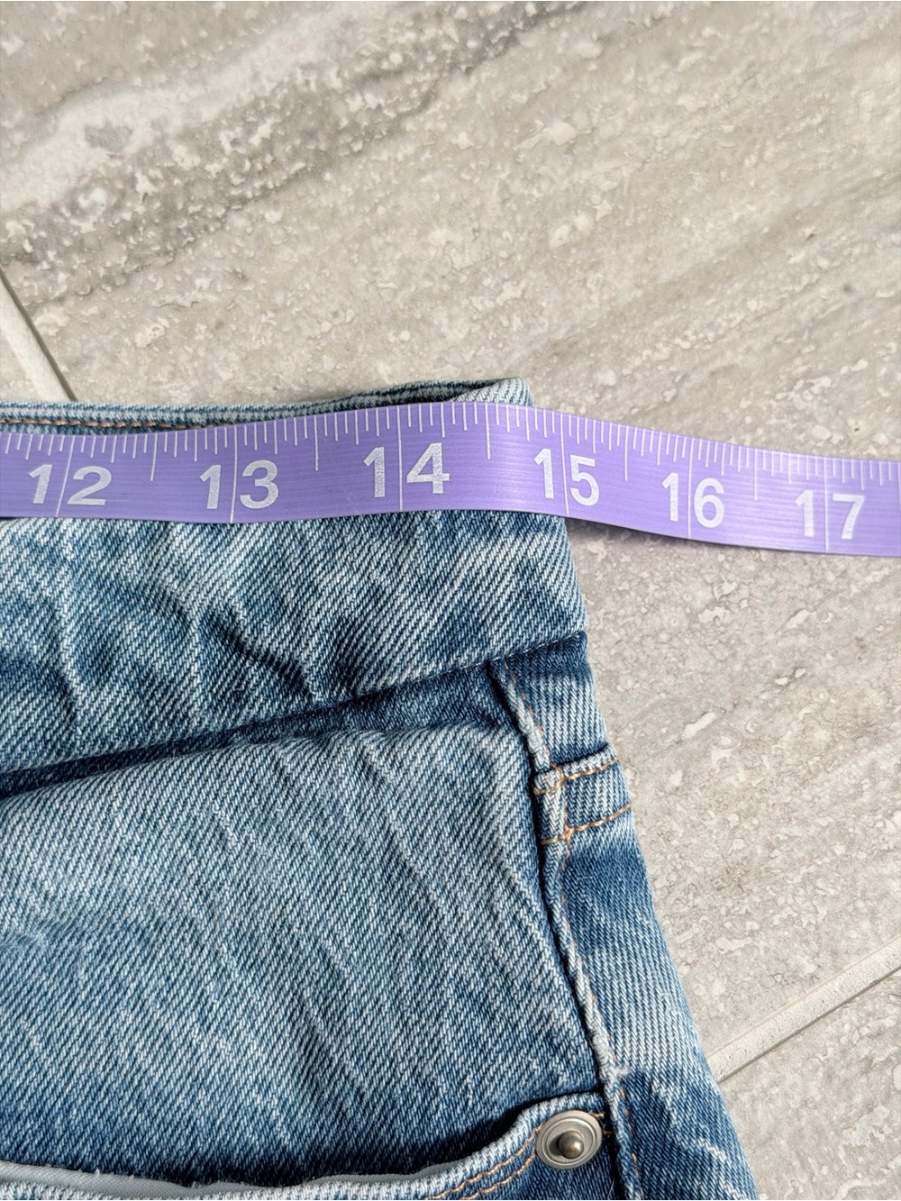 Good American Jeans Womens 27 Light Wash High Rise Straight Leg Cropped Denim - Picture 8 of 10